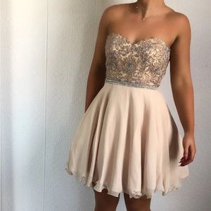 Home coming,bridesmaids,proms dress!